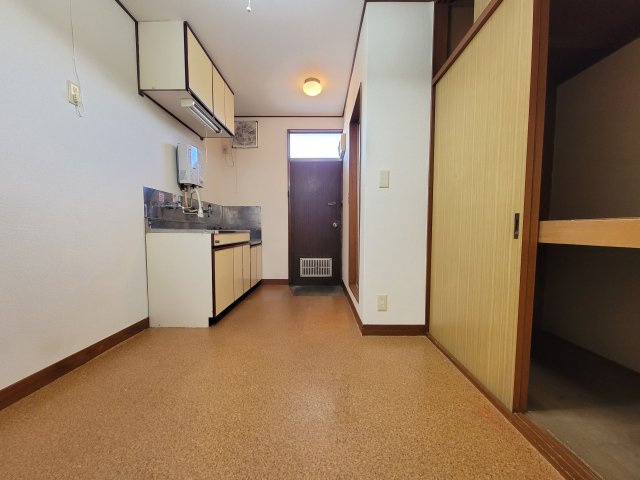 メゾン幸の居間・リビング