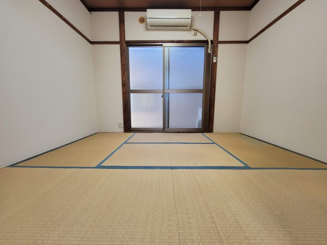 メゾン幸の和室