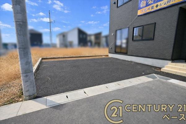 クレイドルガーデン杏町 ２号棟 ／新築一戸建の前面道路含む現地写真|■現地撮影写真■コンビニなど商業施設が徒歩圏内に近接しています。