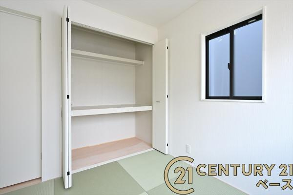 クレイドルガーデン杏町 ２号棟 ／新築一戸建の内観：施工例|■日当たりのよい明るい雰囲気の洋室です！■
