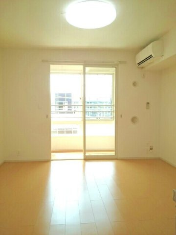 デパールの内装|きれいな内装です