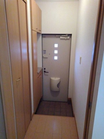 パレ・サンパティークＡの玄関