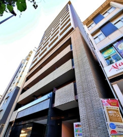 PEAKS神田 の外観