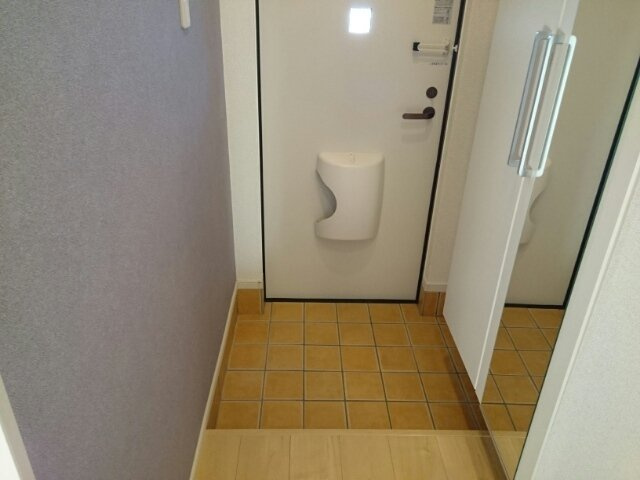 エテルノ　セロの玄関