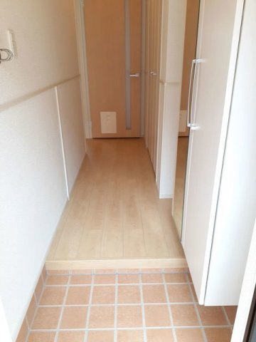 クレールⅣ　Ｄの玄関