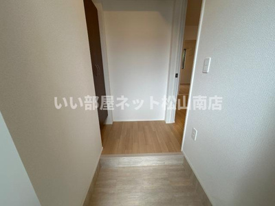 【玄関】 | サンコーポ