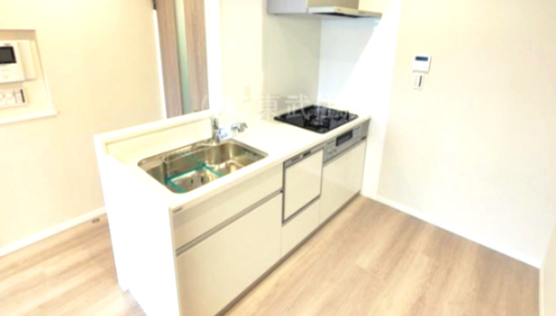 【キッチン】 | コンドミニアム坂戸 | 使いやすいシステムキッチンです