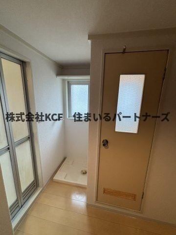 エトランゼ宮本Vの居間・リビング|こちらのリビングで趣味の時間をお楽しみください