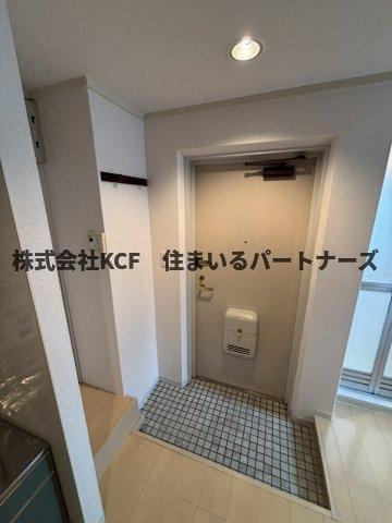 エトランゼ宮本Vの玄関|きれいな玄関です