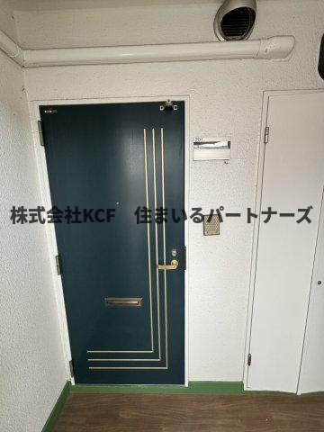 エトランゼ宮本Vの玄関|きれいな玄関です