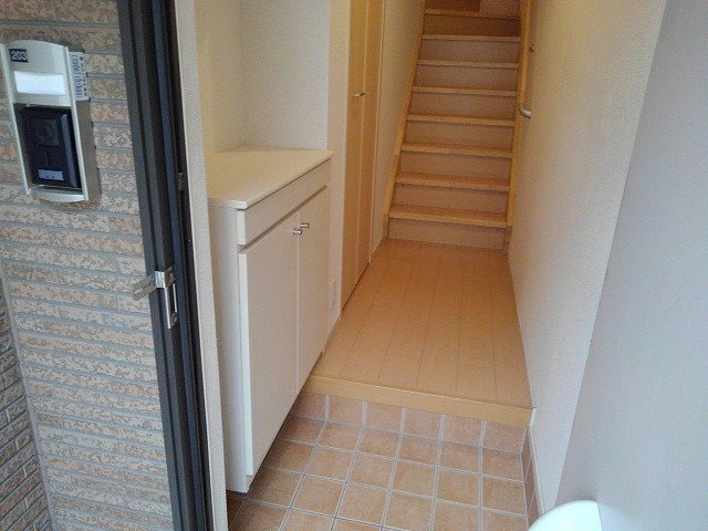 アン・フルールの玄関