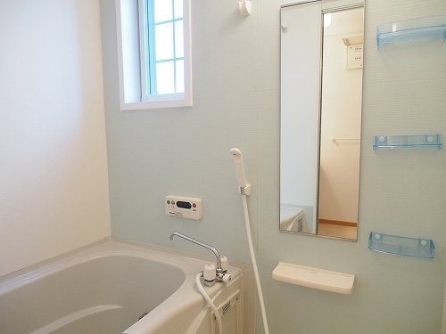 ミルトス神田の浴室