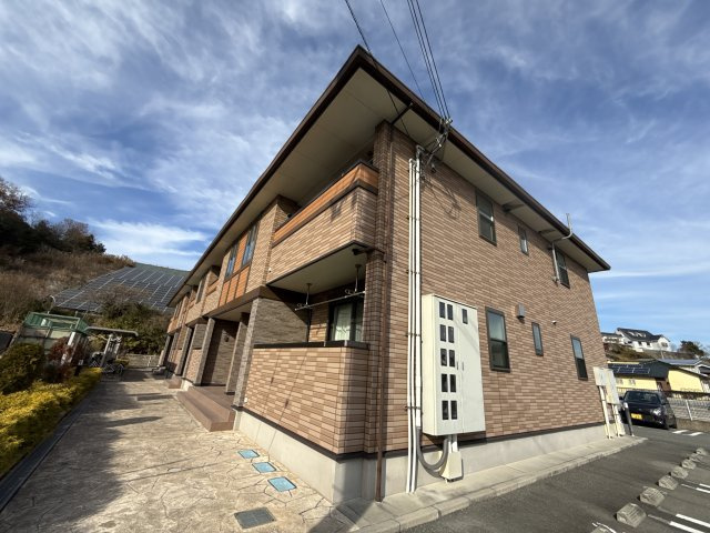 ファミールハイム