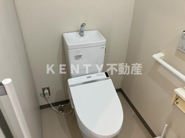 【トイレ】 | 済生診療所ビル | シンプルで使いやすいトイレです