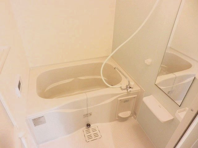 カトレヤの浴室|コンパクトで使いやすいお風呂です