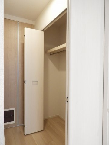 レイル　ヤード　中山　Ⅱの収納|専用の収納スペースです