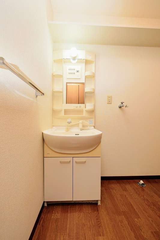 フィールドエッヂC棟の洗面所|フィールドエッヂC　201