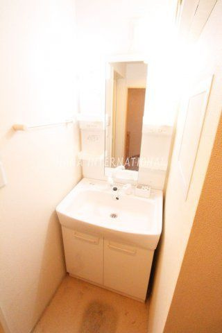 アンソレイユBの洗面所
