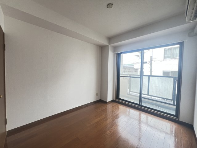 ロイヤルコート神戸岡本の寝室