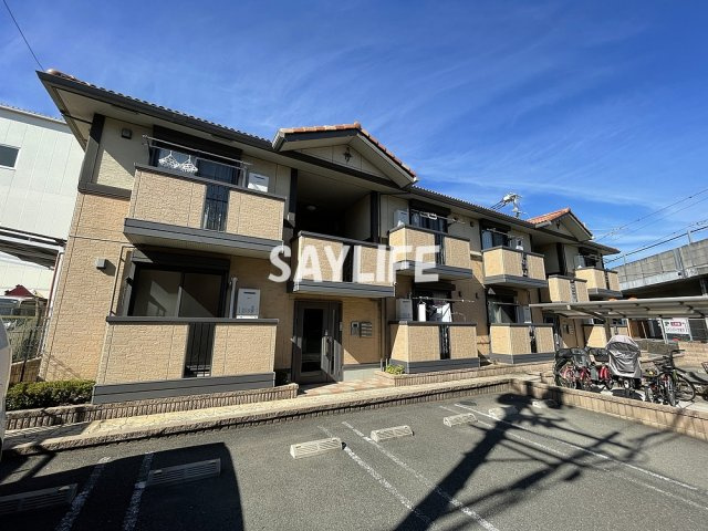 メルベーユ高井田の外観