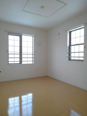 【内装】 | クオーレ