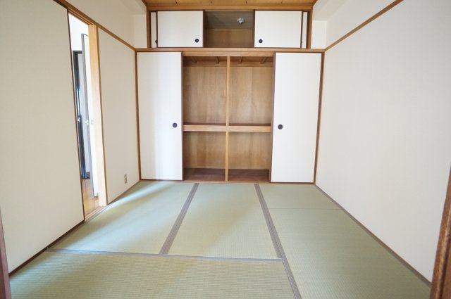 和田ビルの収納