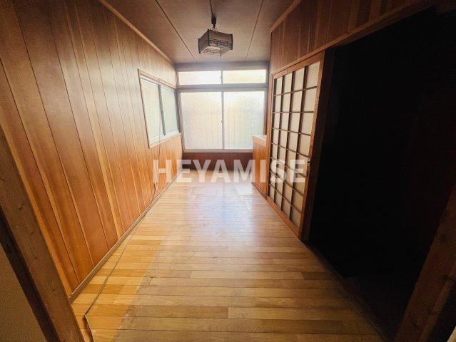 伊勢町貸家の洋室|2階