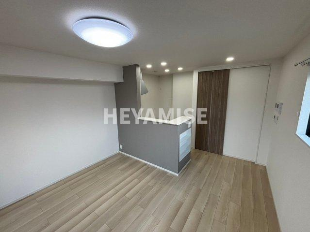 エターナルガーデンⅠの居間・リビング