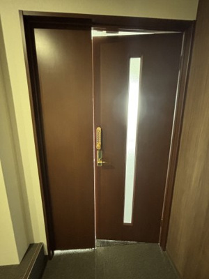 【玄関】 | ストーンフィールドビル【事務所テナント】