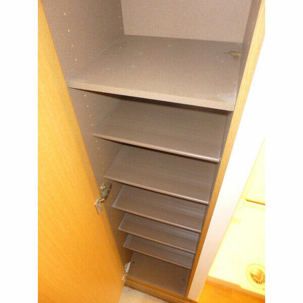 サンウィッシュの玄関|別部屋参考写真