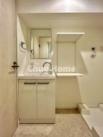 葛西パークサイドハイツの独立洗面台|洗面化粧台