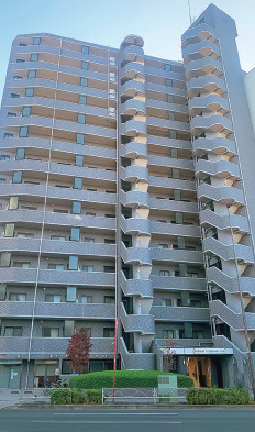 ラディエンス東向島の外観