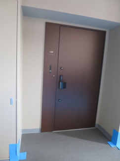 【玄関】 | アトラスシティ千歳烏山グランスイート風の棟