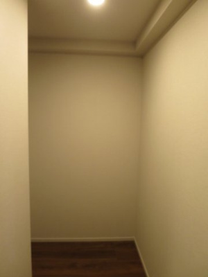 【収納】 | アトラスシティ千歳烏山グランスイート風の棟