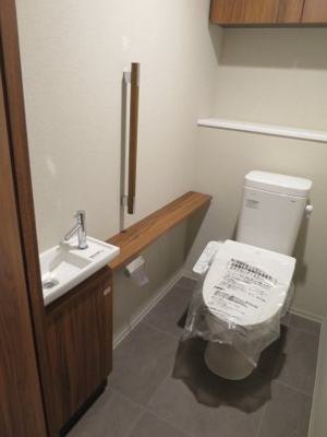 【トイレ】 | アトラスシティ千歳烏山グランスイート風の棟