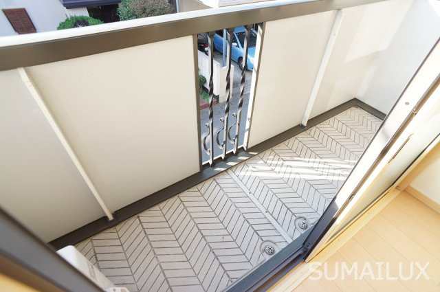 熊本市西区野中２丁目のアパートのバルコニー