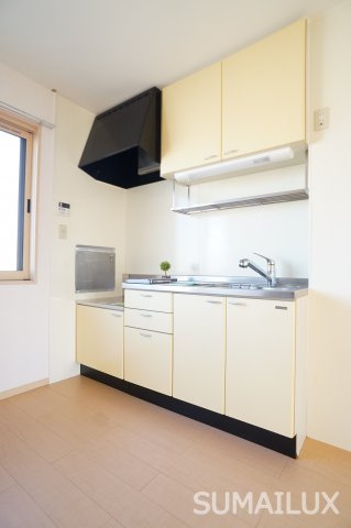 熊本市西区野中２丁目のアパートのキッチン