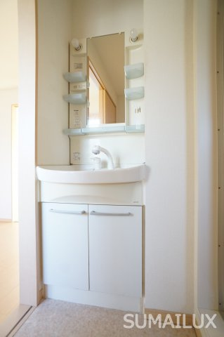 熊本市西区野中２丁目のアパートの洗面所