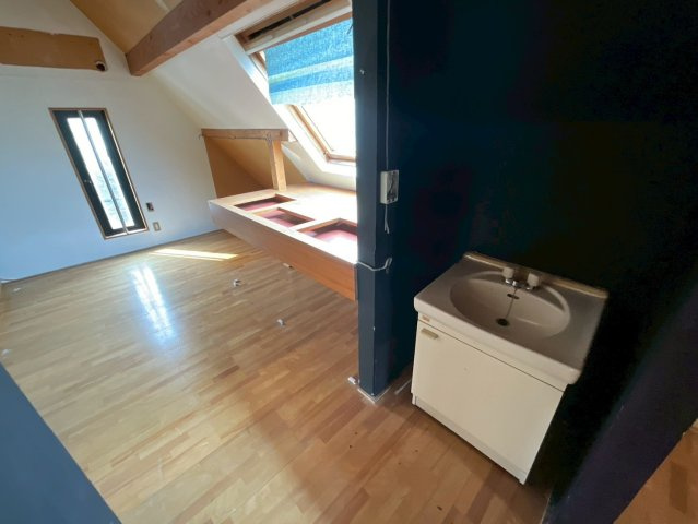 仲町3丁目住宅のその他|過ごしやすい室内です