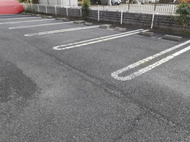 駐車場に車を止められます