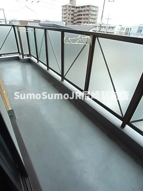 オークヴィラ園田のバルコニー|バルコニー付きです