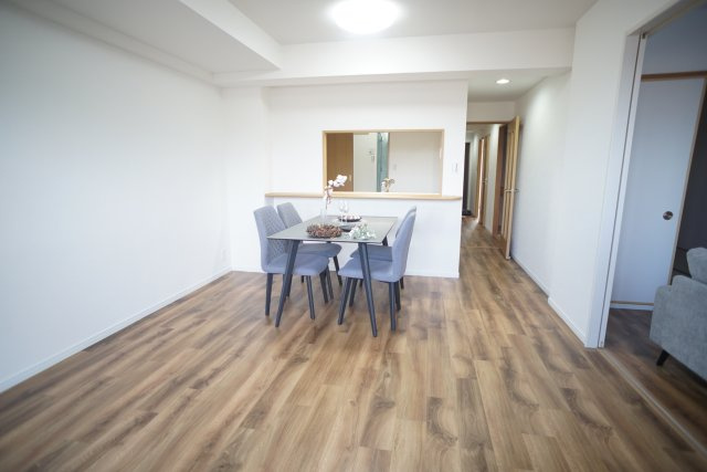 ダイアパレス宝塚月見山の居間・リビング