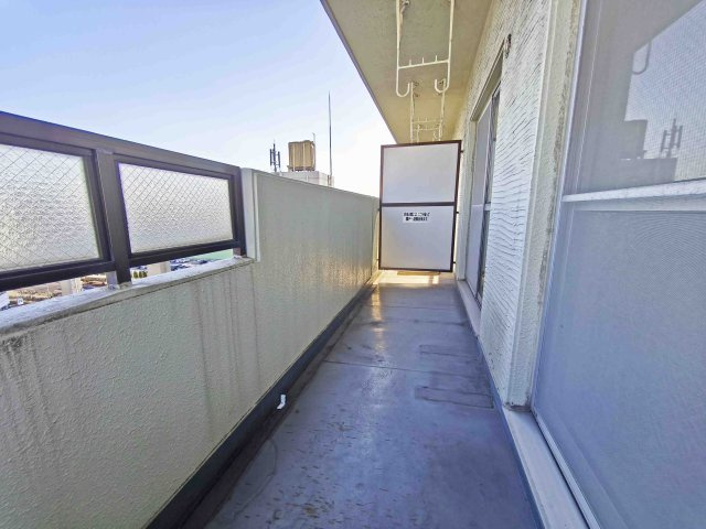 リージョン妙音のバルコニー