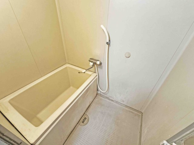 リージョン妙音の浴室