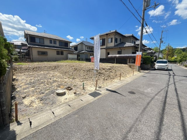 COLORSグリーンヒル　大津市青山2丁目　限定1区画の前面道路含む現地写真