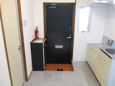 【玄関】 | ひまわりハウス