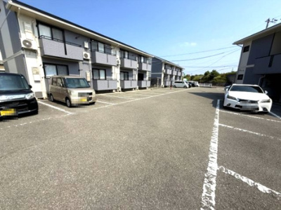 【駐車場】 | フロラシオン川内 Ⅲ棟