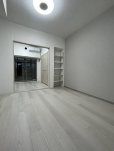 リュエルうめきた の居間・リビング