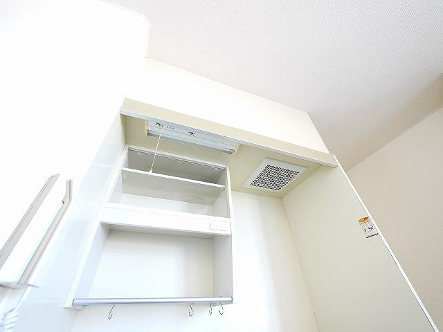 米田マンションのキッチン|コンパクトなキッチンで掃除もラクラク