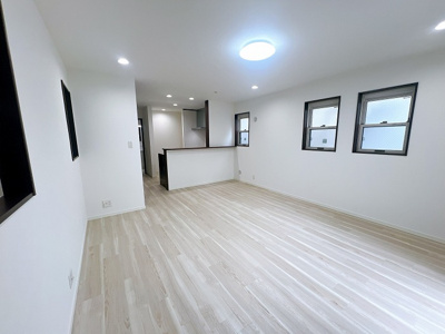 【居間・リビング】 | 戸塚区上倉田町戸建て